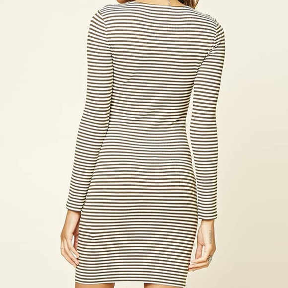 🟪Forever 21 S army green and white long sleeve form fitted dress - Picture 2 of 7